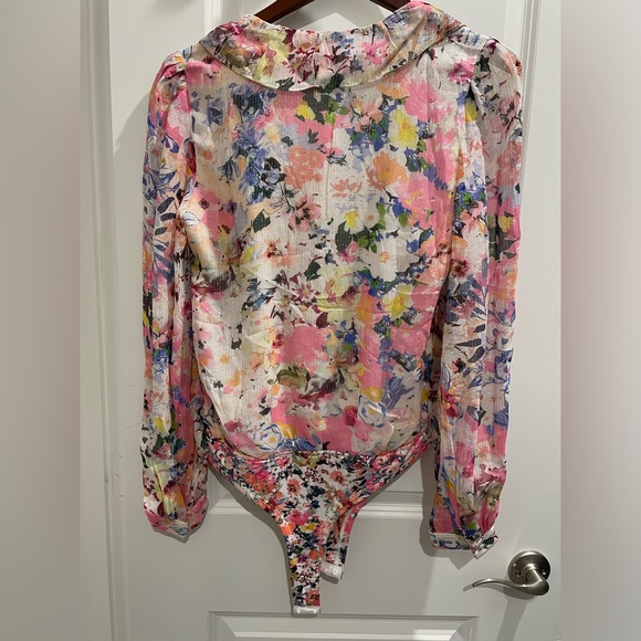 NWT Rococo Sand Floral Ruffle Bodysuit - Picture 3 of 3